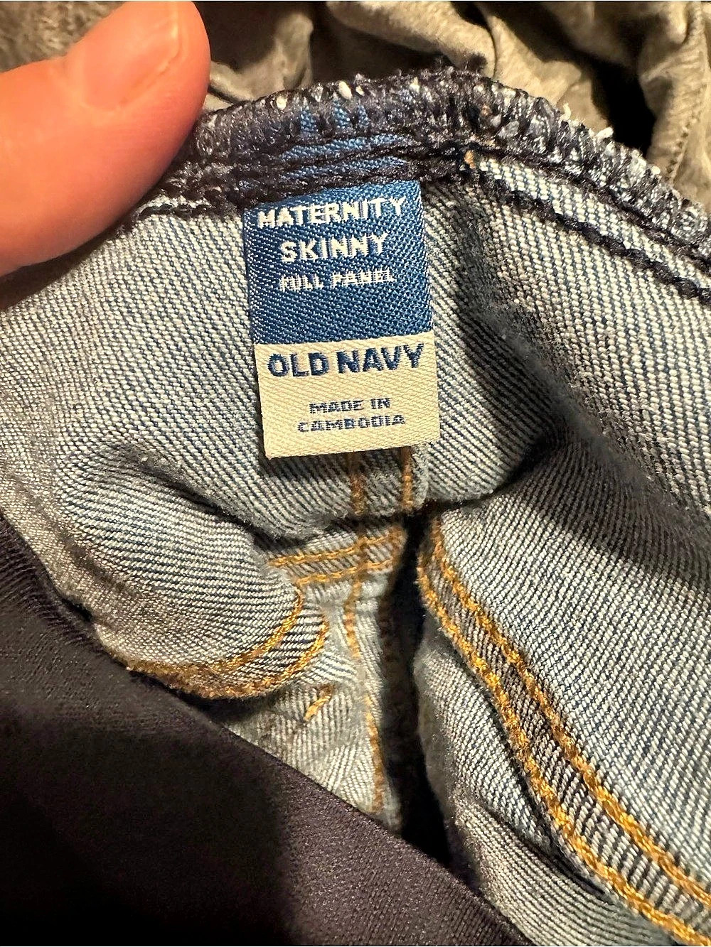 Old Navy Maternity Skinny Jeans in Blue Waist 12